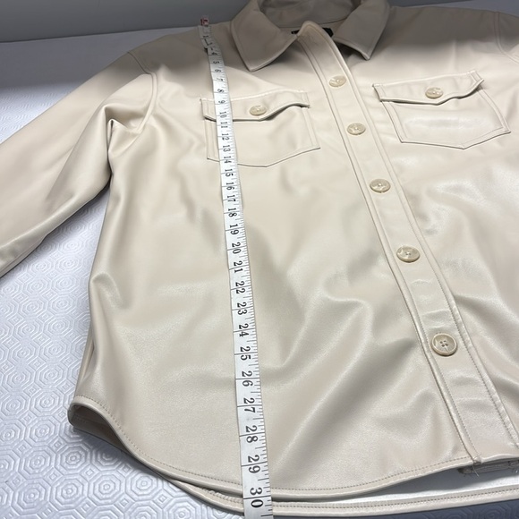 House of Harlow 1960 Faux Leather Button-Up Jacket Cream Size XL - Picture 12 of 13